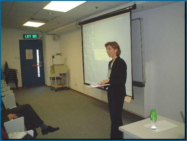 602x451 pixels (99K)